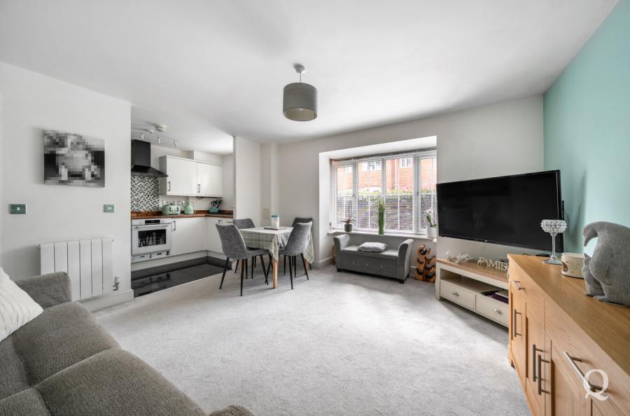 Peony Crescent, Sittingbourne, ME10, 6604, image-2 - Quealy & Co