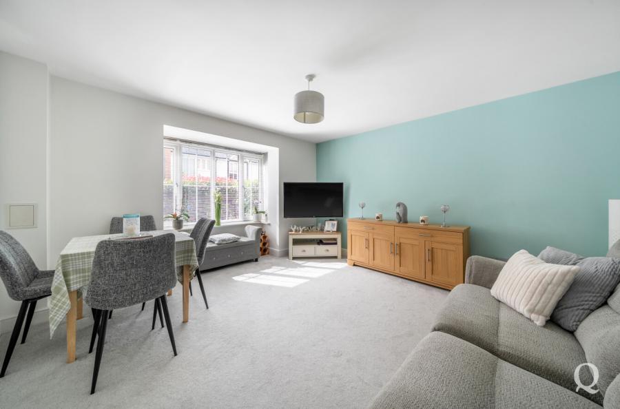 Peony Crescent, Sittingbourne, ME10, 6604, image-5 - Quealy & Co