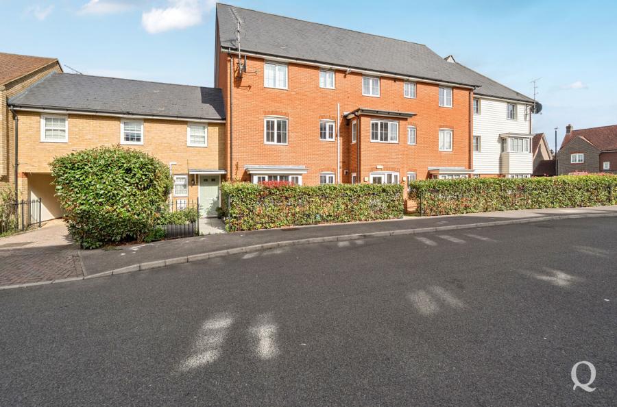 Peony Crescent, Sittingbourne, ME10, 6604, image-14 - Quealy & Co