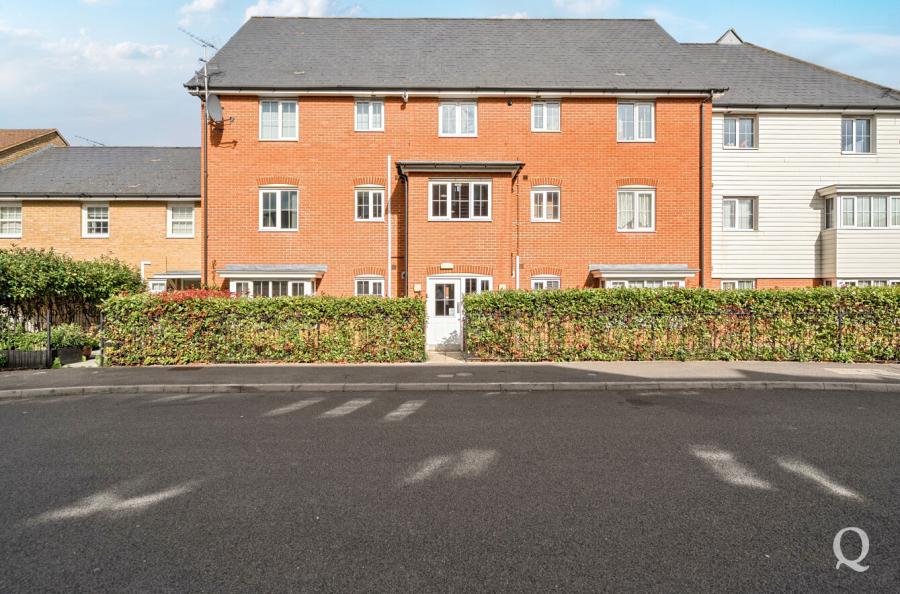Peony Crescent, Sittingbourne, ME10, 6604, image-4 - Quealy & Co
