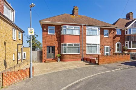 Woodlands Road, Sittingbourne, Kent, ME10, 705 - Quealy & Co