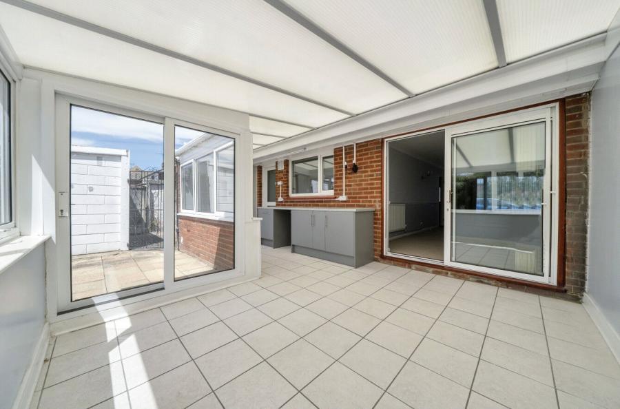 Homewood Avenue, Sittingbourne, Kent, ME10, 4712, image-12 - Quealy & Co