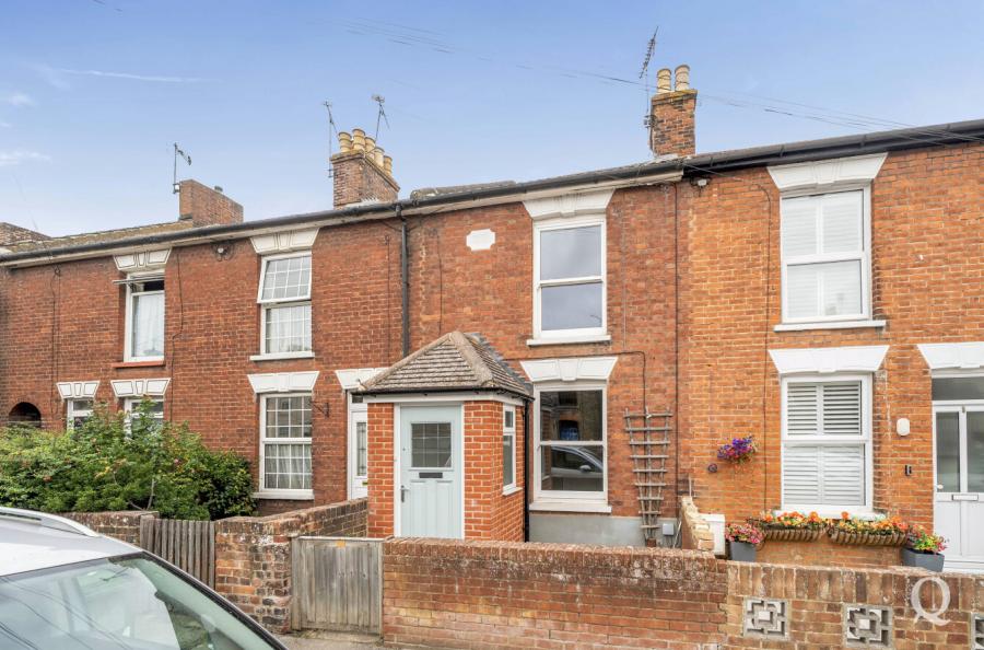 Park Road, Sittingbourne, Kent, ME10, 18200, image-1 - Quealy & Co