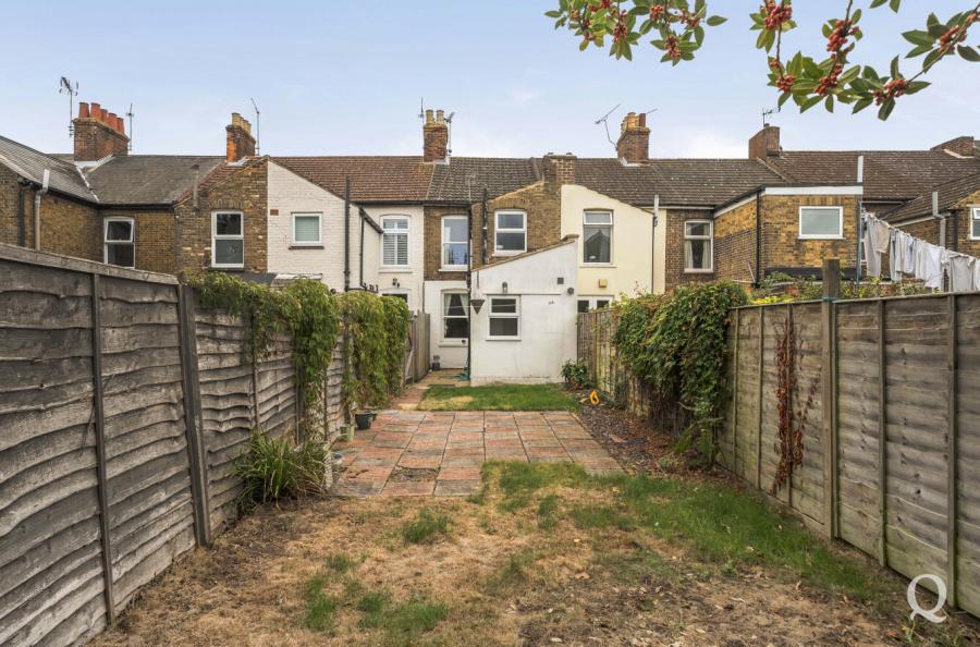 Park Road, Sittingbourne, Kent, ME10, 18200, image-17 - Quealy & Co