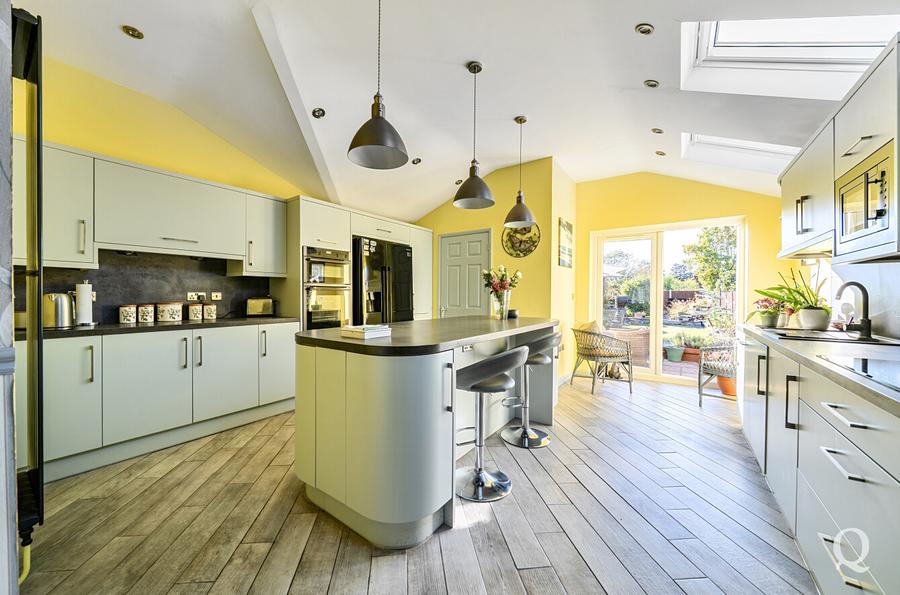 Grovehurst Road, Kemsley, Sittingbourne, Kent, ME10, 18264, image-3 - Quealy & Co