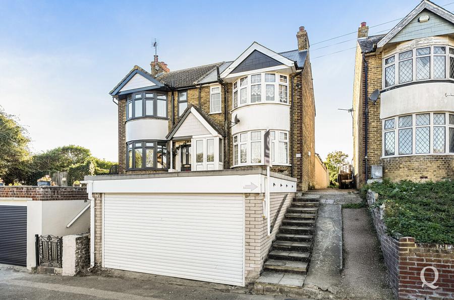 Grovehurst Road, Kemsley, Sittingbourne, Kent, ME10, 18264, image-9 - Quealy & Co