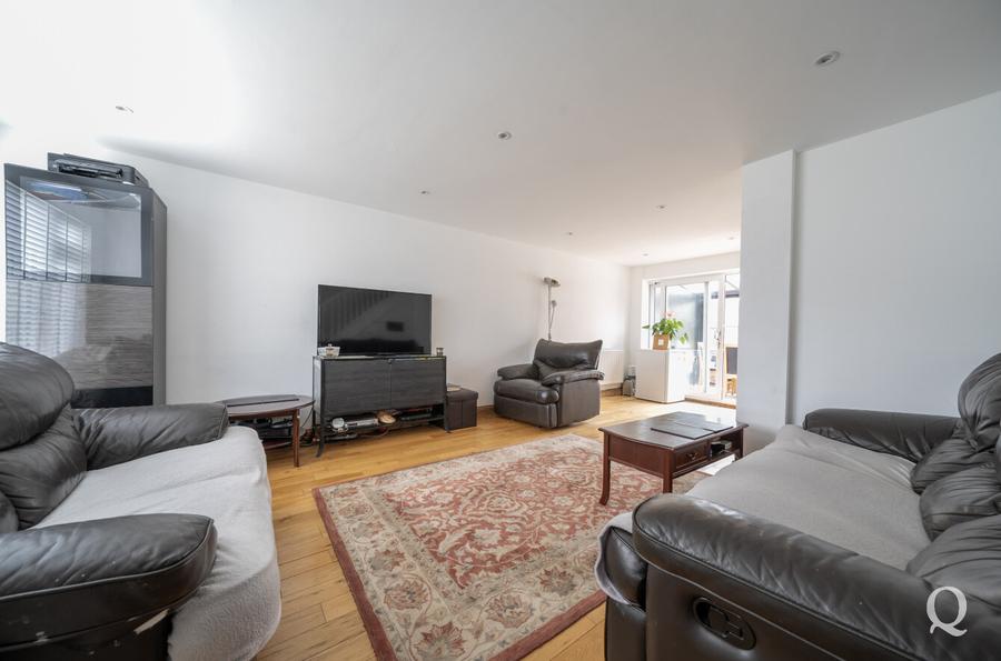 Heather Close, Sittingbourne, Kent, ME10, 9432, image-10 - Quealy & Co
