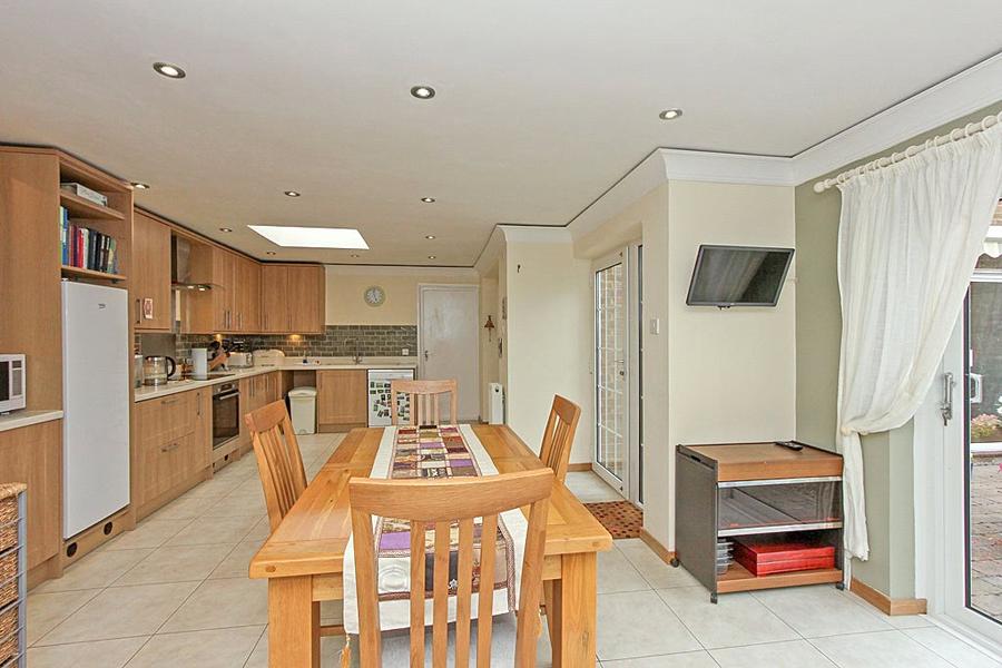 Doubleday Drive, Bapchild, Sittingbourne, Kent, ME9, 5388, image-11 - Quealy & Co