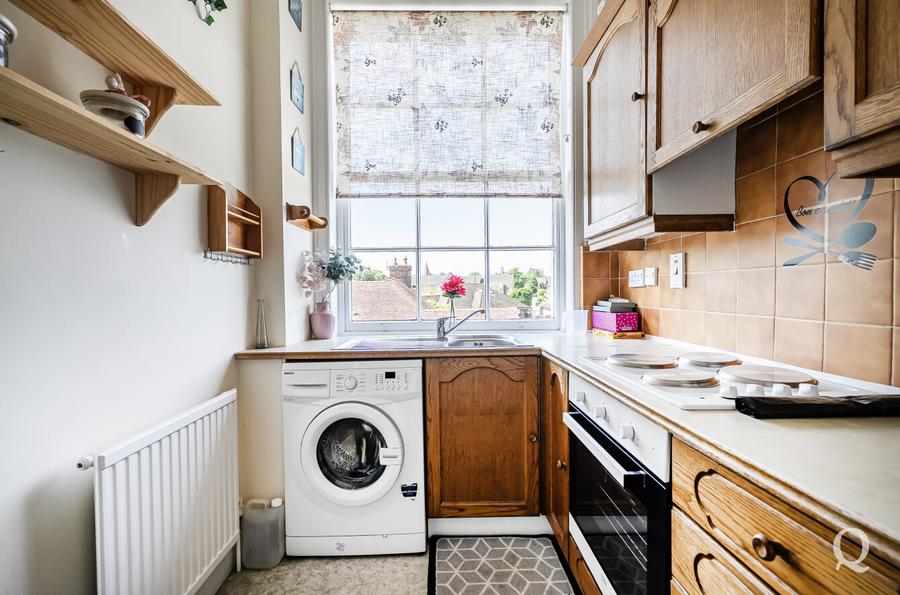 8 Whitehall Court, Bell Road, Sittingbourne, Kent, ME10, 11477, image-14 - Quealy & Co