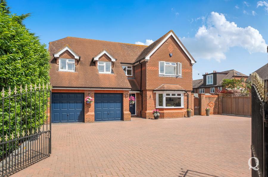 Horsham Lane, Rainham, Gillingham, Kent, ME8, 11453, image-28 - Quealy & Co