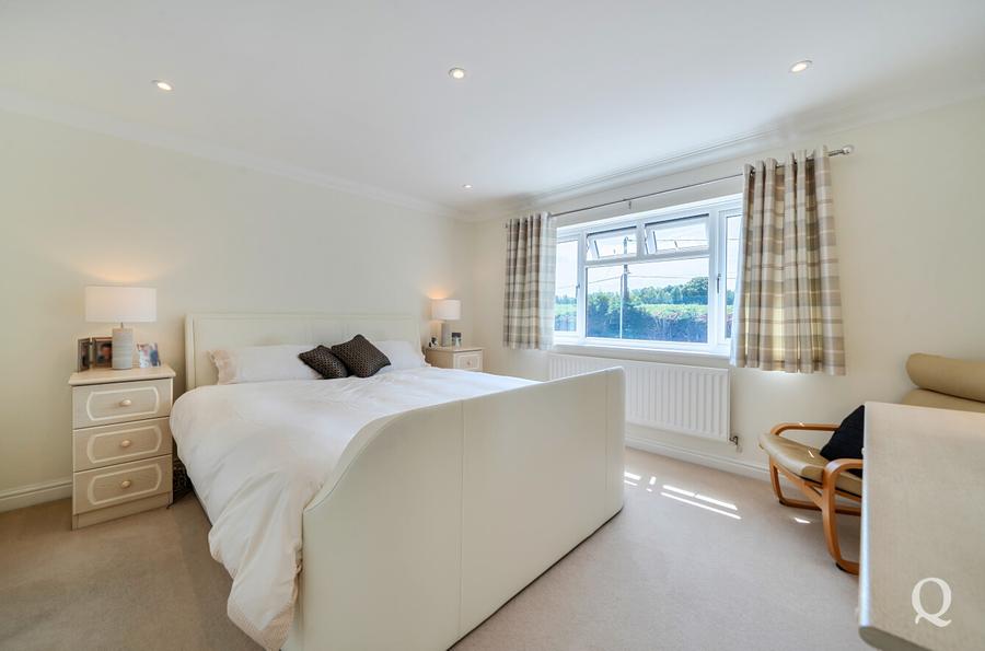 Horsham Lane, Rainham, Gillingham, Kent, ME8, 11453, image-13 - Quealy & Co