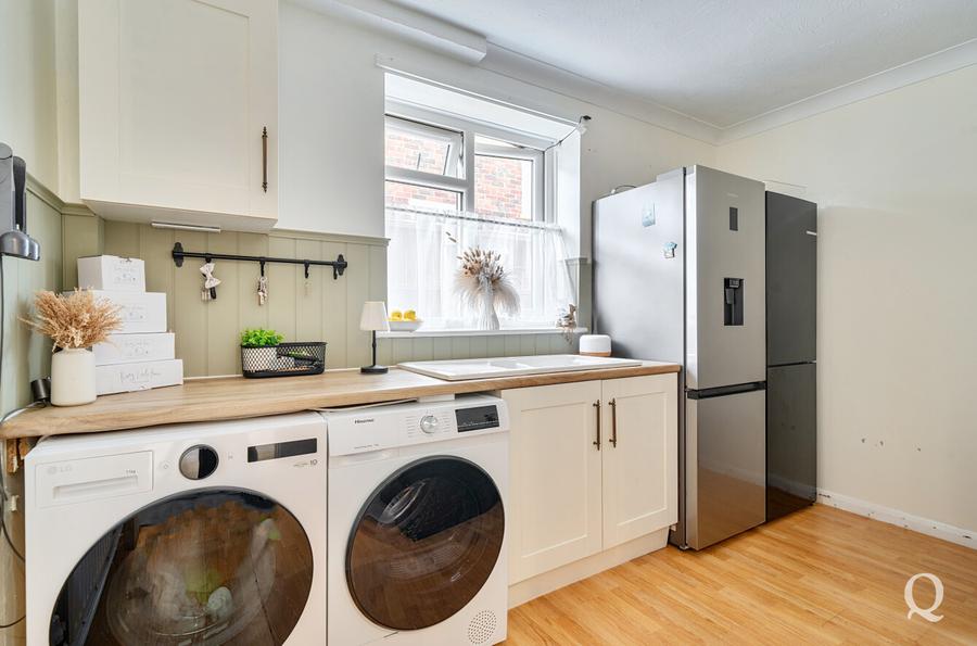 Ashtead Drive, Bapchild, Sittingbourne, Kent, ME9, 11218, image-14 - Quealy & Co