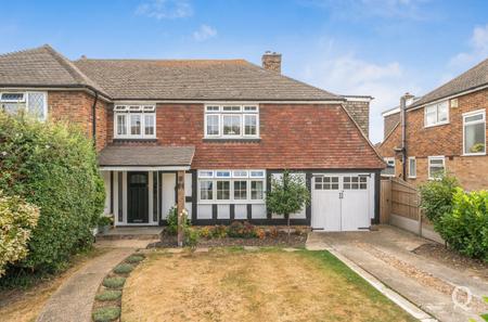 Ashtead Drive, Bapchild, Sittingbourne, Kent, ME9, 11218 - Quealy & Co