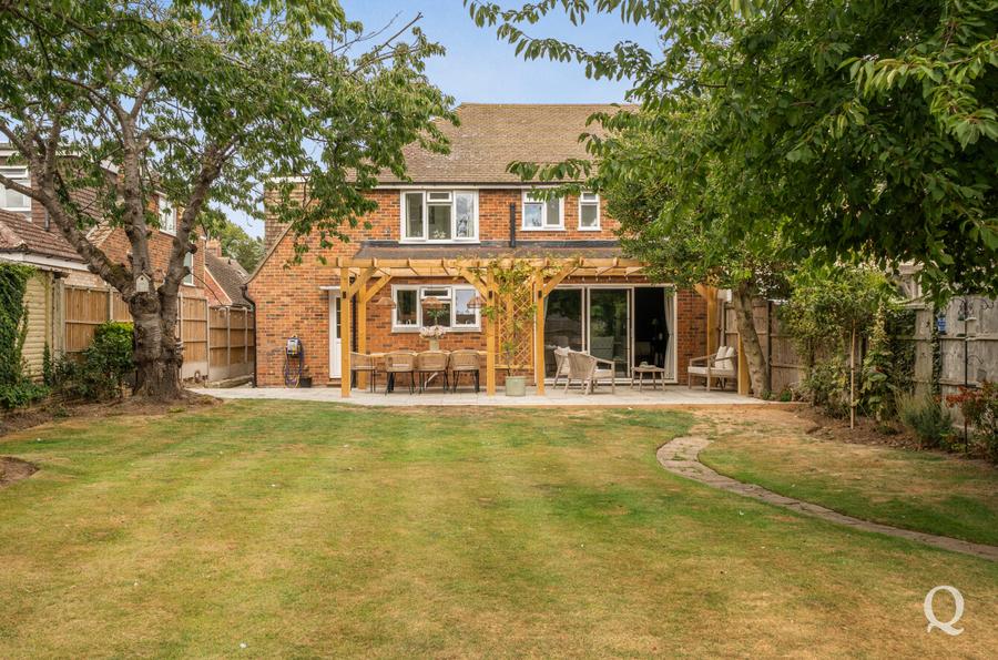 Ashtead Drive, Bapchild, Sittingbourne, Kent, ME9, 11218, image-11 - Quealy & Co