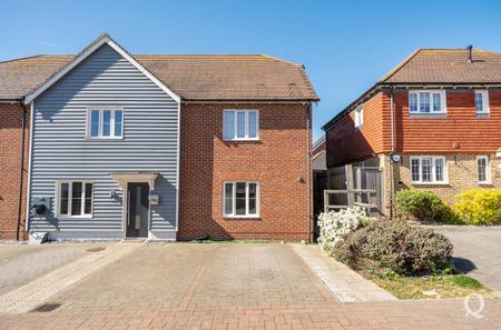 Ringlet Grove, Iwade, Sittingbourne, Kent, ME9, 10753 - Quealy & Co