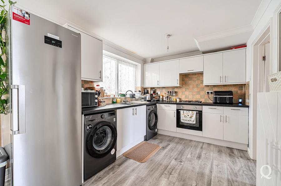 Harris Gardens, Sittingbourne, Kent, ME10, 10504, image-10 - Quealy & Co