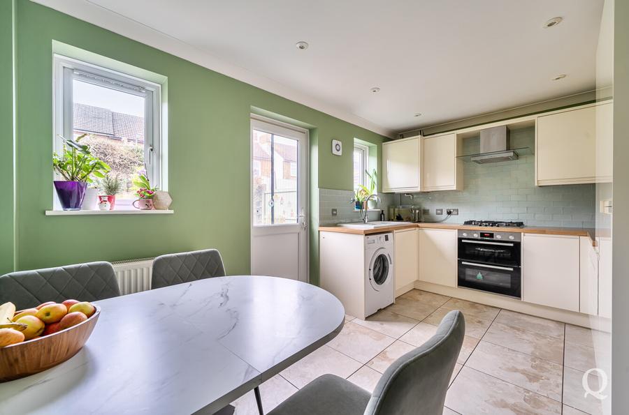 Nativity Close, Sittingbourne, Kent, ME10, 10316, image-1 - Quealy & Co