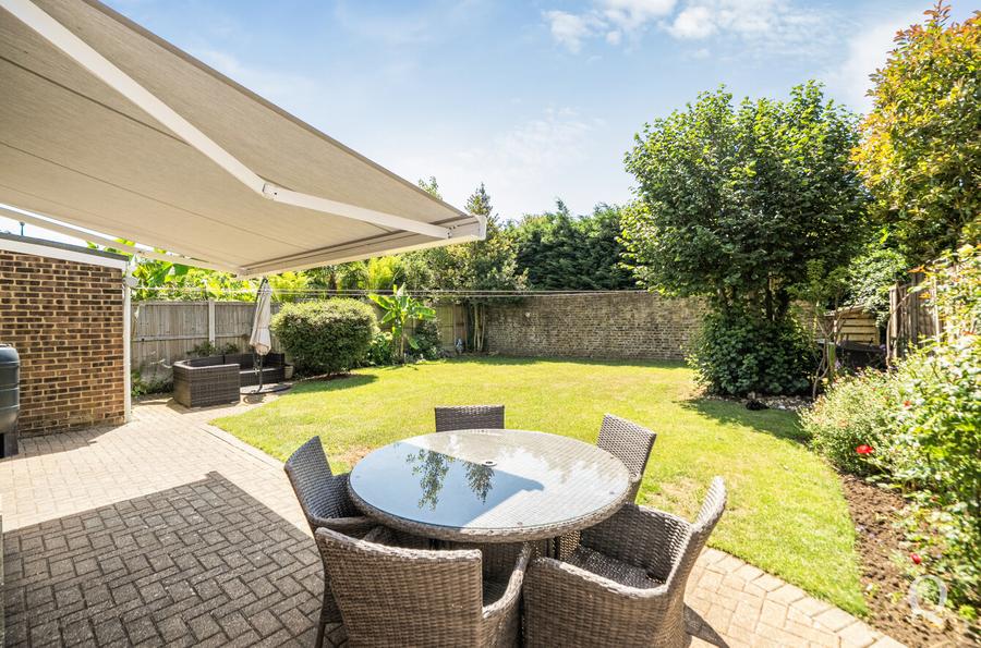 Woodcourt Close, Sittingbourne, Kent, ME10, 10280, image-3 - Quealy & Co