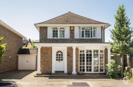 Woodcourt Close, Sittingbourne, Kent, ME10, 10280 - Quealy & Co