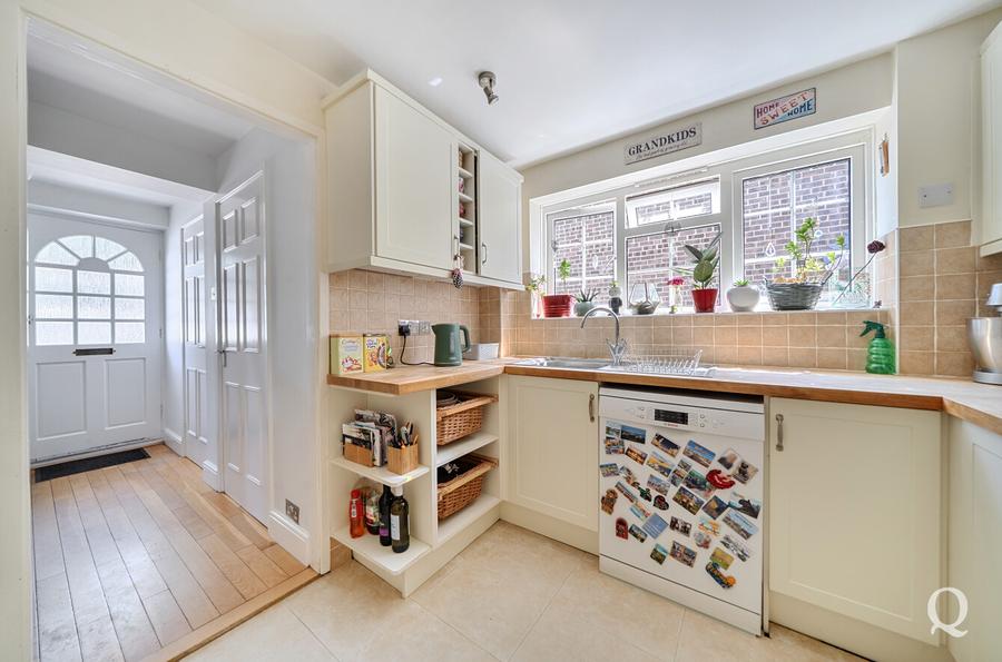 Woodcourt Close, Sittingbourne, Kent, ME10, 10280, image-15 - Quealy & Co