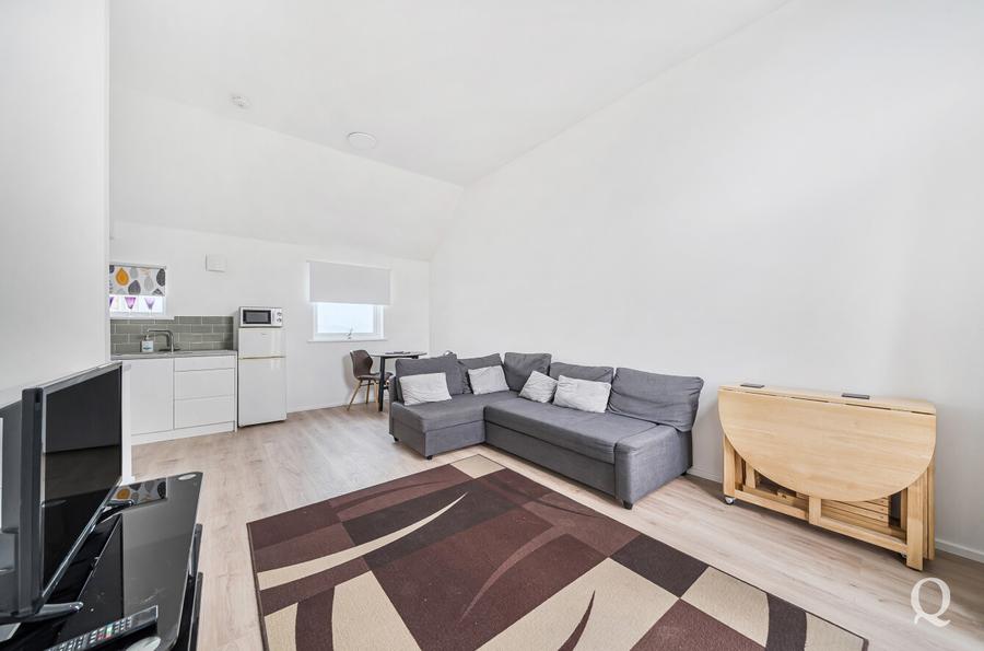 Bismuth Drive, Sittingbourne, Kent, ME10, 8892, image-3 - Quealy & Co