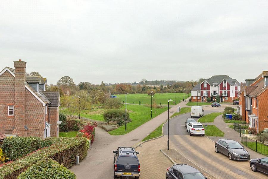Bluebell Drive, Sittingbourne, Kent, ME10, 6137, image-16 - Quealy & Co