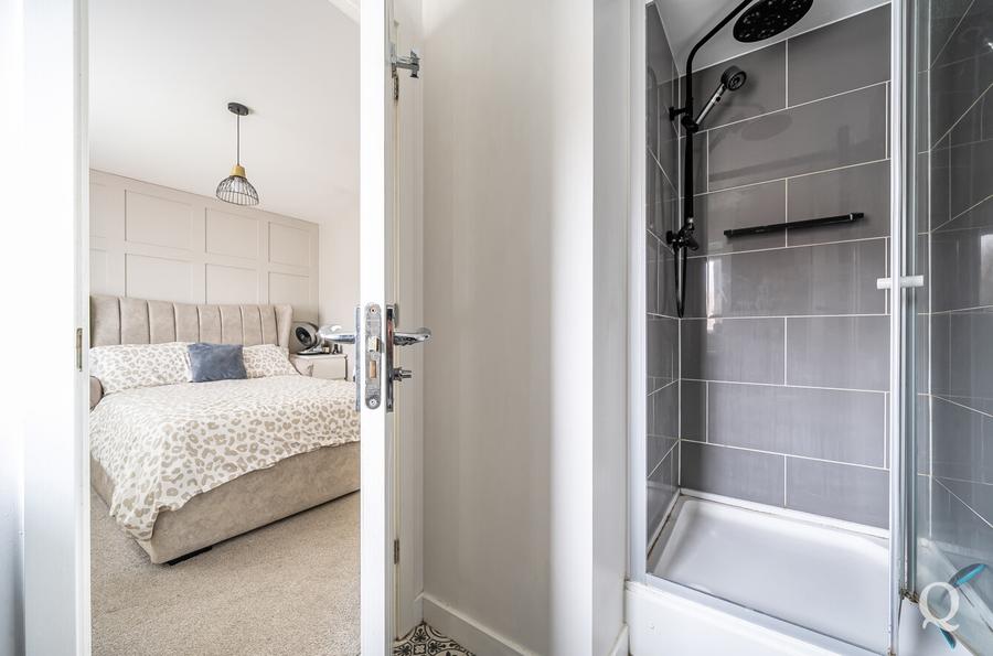Carnation Crescent, Sittingbourne, Kent, ME10, 7784, image-16 - Quealy & Co