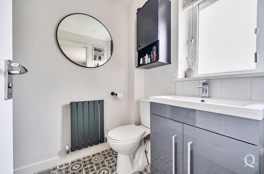 Carnation Crescent, Sittingbourne, Kent, ME10, 7784, image-7 - Quealy & Co