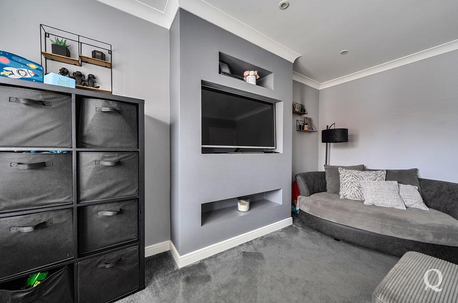 Wyvern Close, Milton Regis, Sittingbourne, Kent, ME10, 8358, image-11 - Quealy & Co