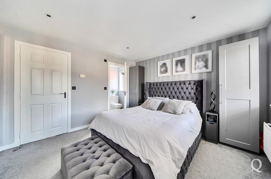 Wyvern Close, Milton Regis, Sittingbourne, Kent, ME10, 8358, image-6 - Quealy & Co