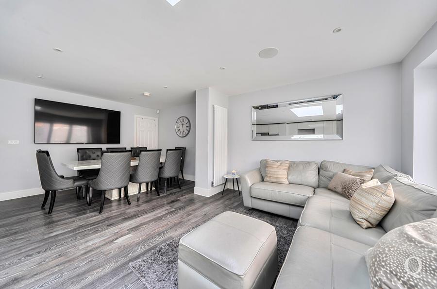 Wyvern Close, Milton Regis, Sittingbourne, Kent, ME10, 8358, image-14 - Quealy & Co