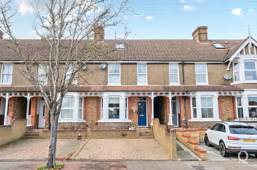 Borden Lane, Sittingbourne, Kent, ME10, 9408, image-2 - Quealy & Co