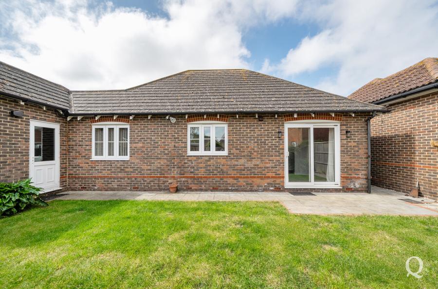 Sharfleet Crescent, Iwade, Sittingbourne, Kent, ME9, 10590, image-25 - Quealy & Co