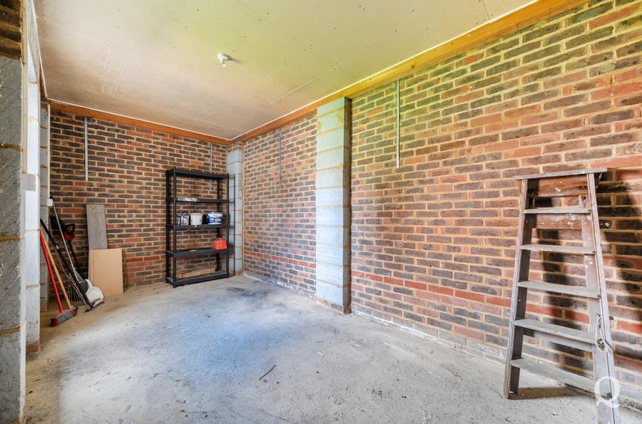 Sharfleet Crescent, Iwade, Sittingbourne, Kent, ME9, 10590, image-23 - Quealy & Co