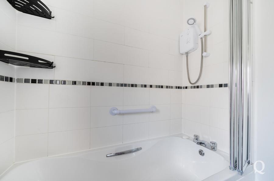 Sharfleet Crescent, Iwade, Sittingbourne, Kent, ME9, 10590, image-18 - Quealy & Co