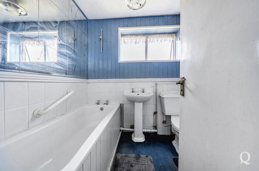 Lime Grove, Sittingbourne, Kent, ME10, 12060, image-13 - Quealy & Co