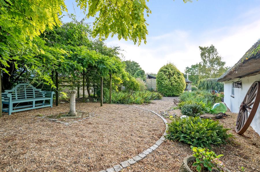 Cellar Hill, Lynsted, Sittingbourne, Kent, ME9, 3509, image-39 - Quealy & Co