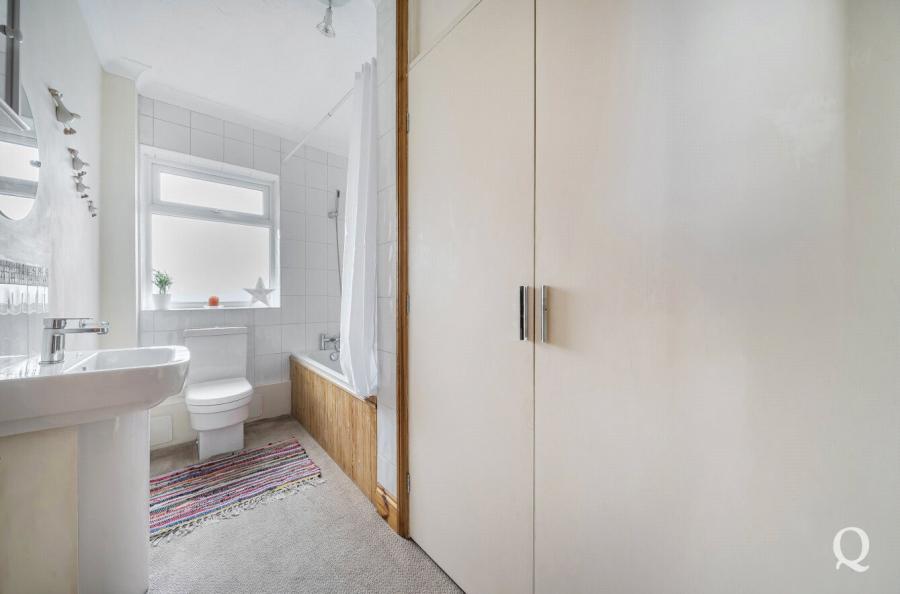 Primrose Lane, Bredgar, Sittingbourne, Kent, ME9, 10218, image-13 - Quealy & Co
