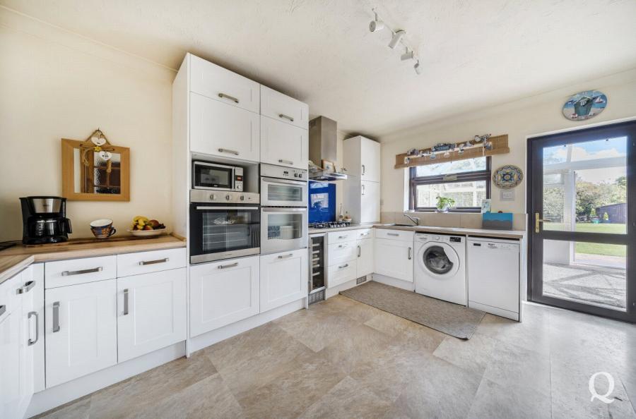 Primrose Lane, Bredgar, Sittingbourne, Kent, ME9, 10218, image-4 - Quealy & Co