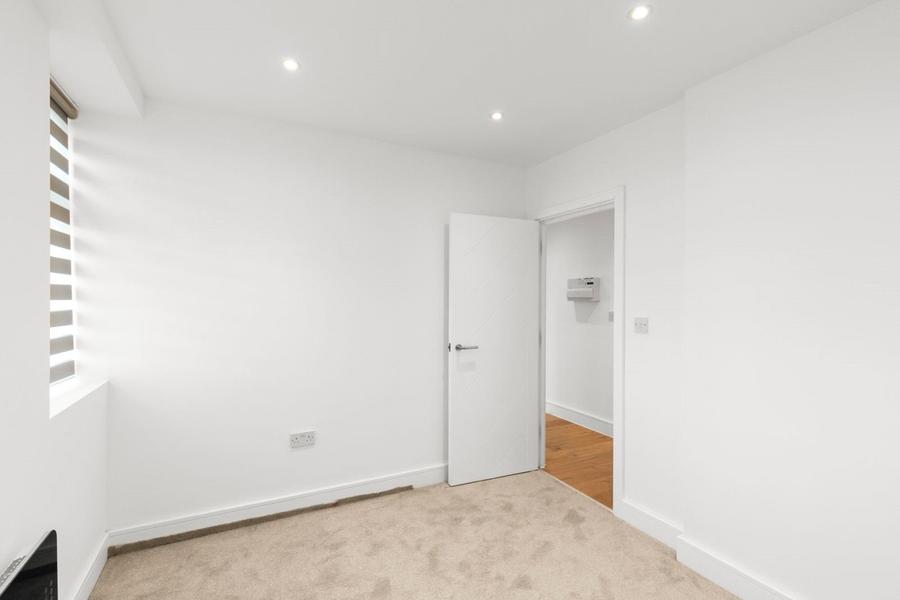 London Road, Sittingbourne, Kent, ME10, 7823, image-7 - Quealy & Co