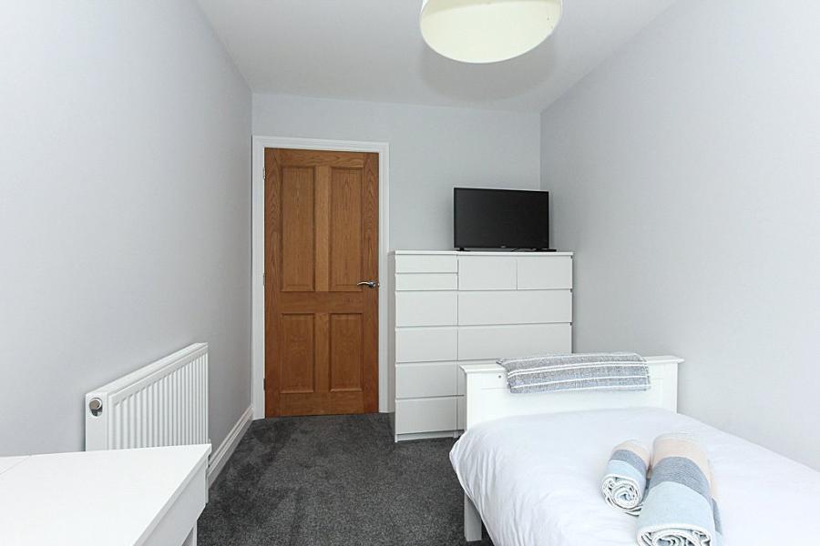 Tonge Road, Sittingbourne, Kent, ME10, 5721, image-14 - Quealy & Co