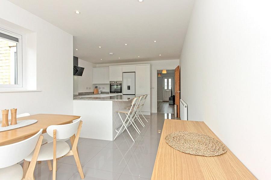 Tonge Road, Sittingbourne, Kent, ME10, 5721, image-8 - Quealy & Co