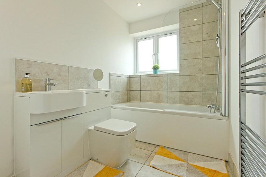 Tonge Road, Sittingbourne, Kent, ME10, 5721, image-5 - Quealy & Co