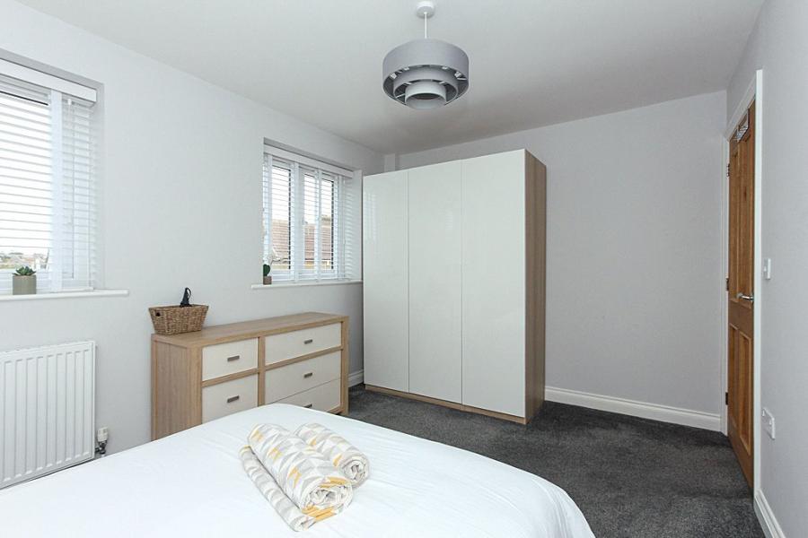 Tonge Road, Sittingbourne, Kent, ME10, 5721, image-12 - Quealy & Co