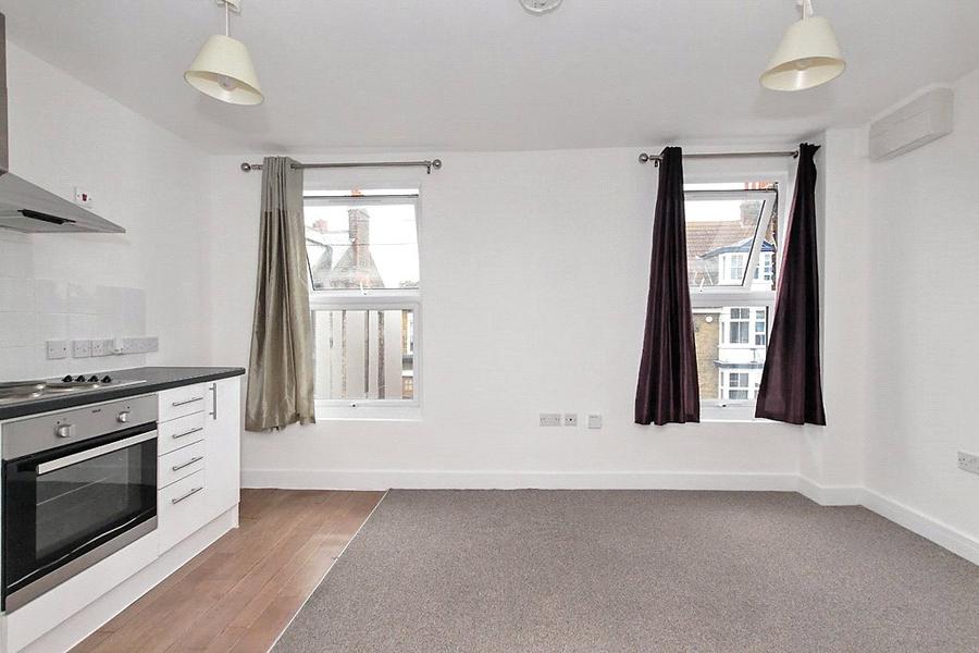 Park Road, Sittingbourne, Kent, ME10, 4483, image-2 - Quealy & Co