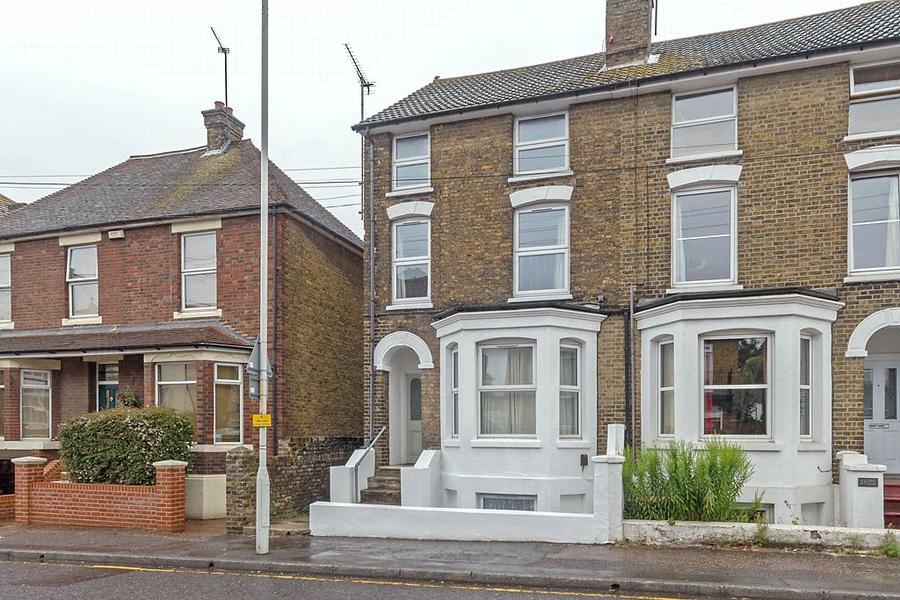 Park Road, Sittingbourne, Kent, ME10, 4483, image-12 - Quealy & Co