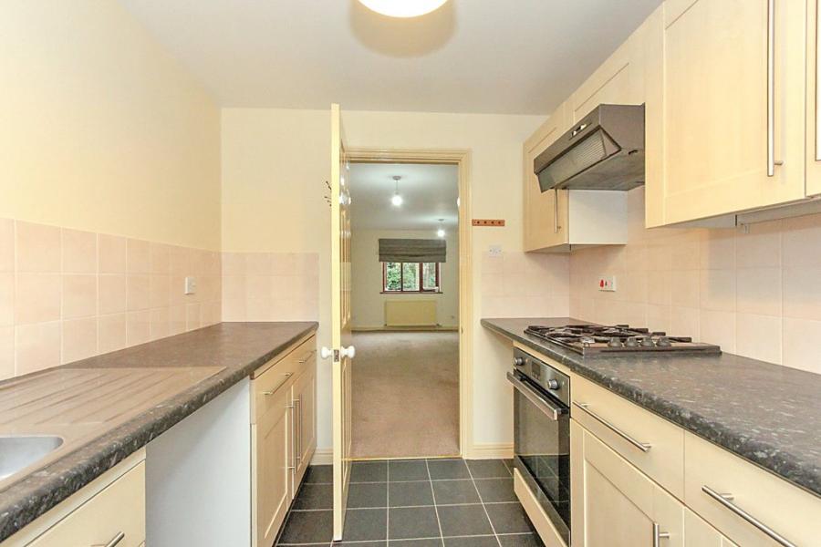 Meadows House, The Street, Sittingbourne, ME9, 3417, image-5 - Quealy & Co
