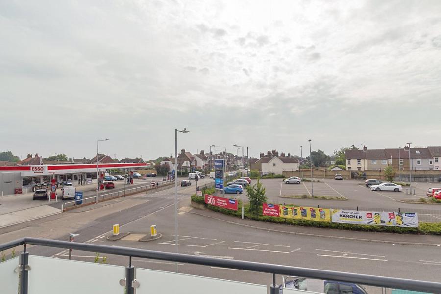 Clarity Mews, 153 155 London Road, Sittingbourne, Kent, ME10, 3810, image-14 - Quealy & Co