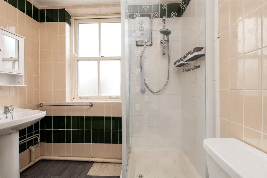 41 Park House, East Street, FAVERSHAM, Kent, ME13, 3954, image-8 - Quealy & Co
