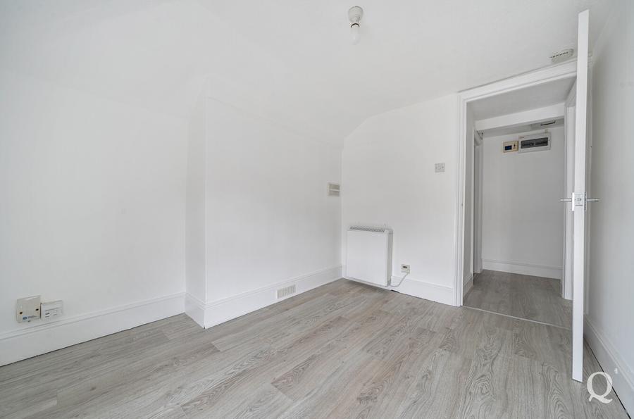 Park Road, Sittingbourne, Kent, ME10, 18262, image-6 - Quealy & Co